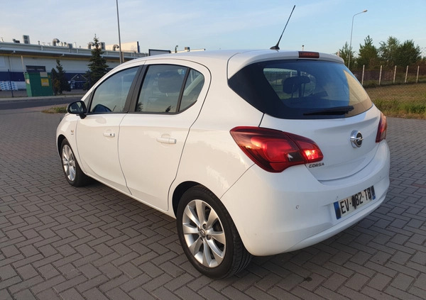 Opel Corsa cena 30900 przebieg: 120000, rok produkcji 2017 z Szamotuły małe 742